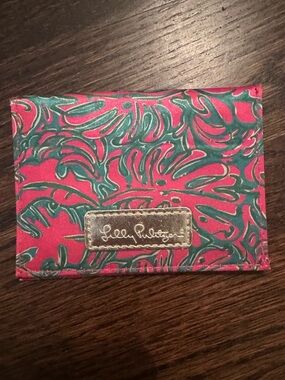 Lilly Pulitzer Coral Pink and Teal Floral Card Case
